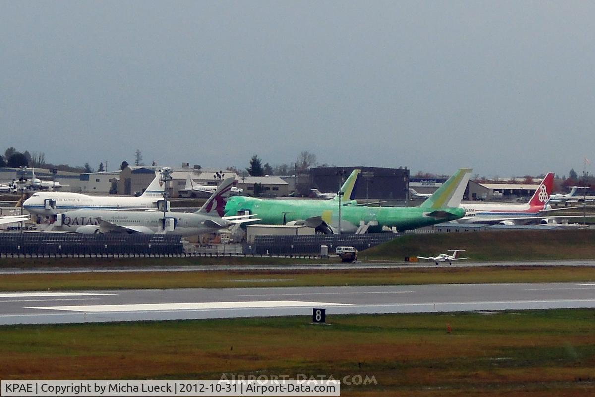 Snohomish County (paine Fld) Airport (PAE) - The mighty B747 is very much alive!