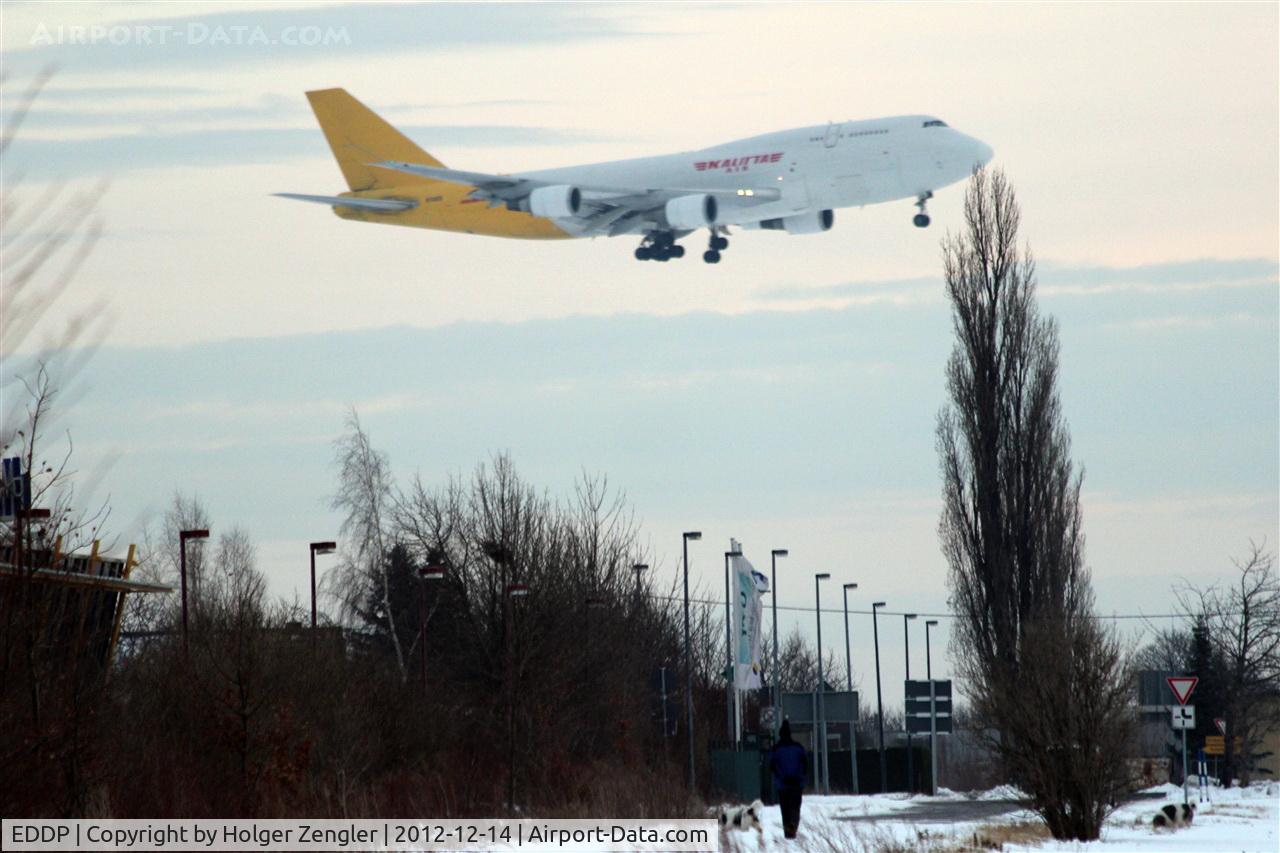 Leipzig/Halle Airport, Leipzig/Halle Germany (EDDP) - Inbound traffic for rwy 26L....
