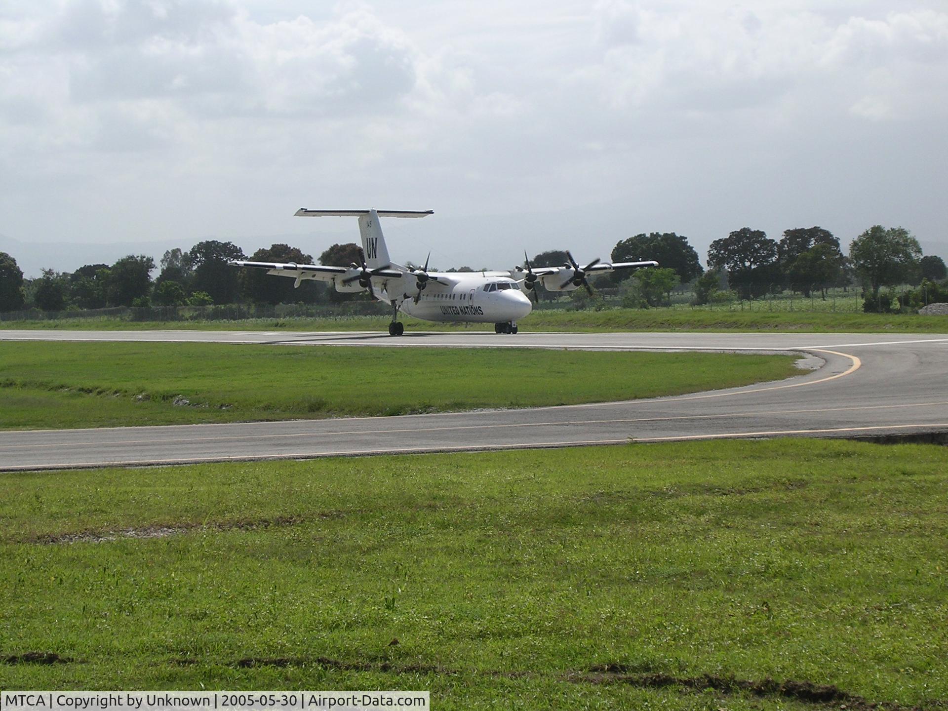 Les Cayes Airport, Les Cayes Haiti (MTCA) - UN aircraft at the Antoine Simon Airport of Les Cayes 