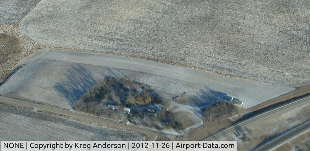 NONE Airport - Another private airstrip in southeast ofEvansville, MN. Notice how this airstrip boarders Interstate 94. This airstrip is not even a mile away from the airstrip along County Road 82.