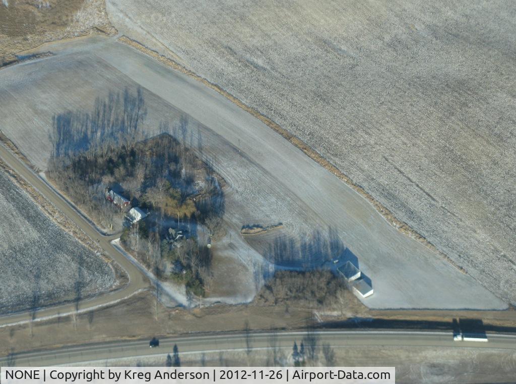 NONE Airport - Another private airstrip in southeast ofEvansville, MN. Notice how this airstrip boarders Interstate 94. This airstrip is not even a mile away from the airstrip along County Road 82.