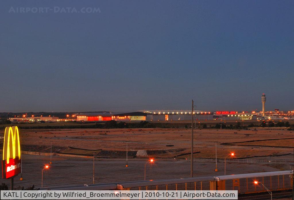 Hartsfield - Jackson Atlanta International Airport (ATL) - View from the ninth floor of the Best Western Hotel Atlanta Airport East.