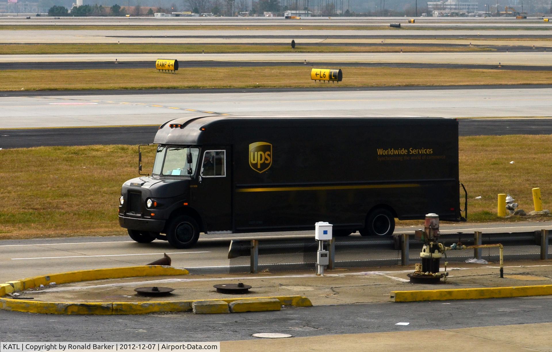 Hartsfield - Jackson Atlanta International Airport (ATL) - UPS truck