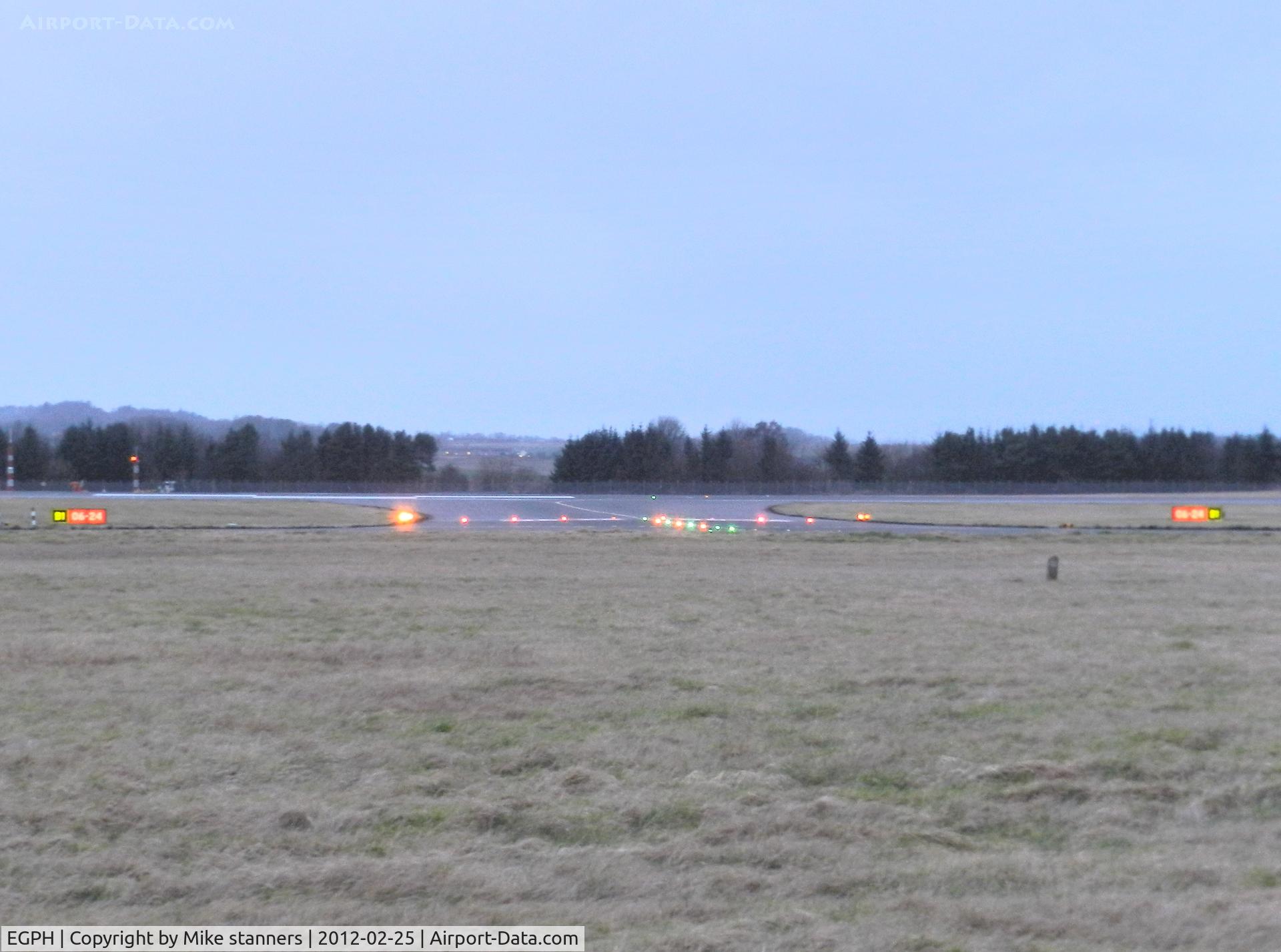 Edinburgh Airport, Edinburgh, Scotland United Kingdom (EGPH) - Taxiway bravo 1