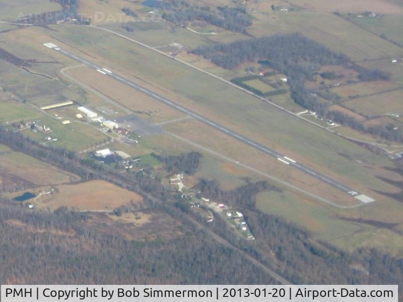 Greater Portsmouth Regional Airport (PMH) - Looking NE