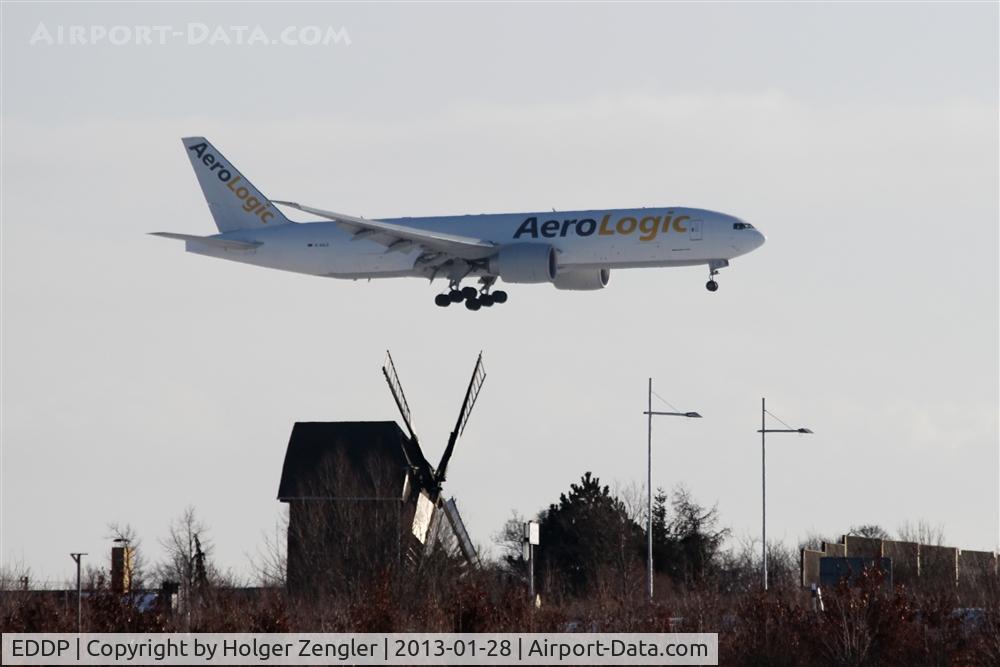 Leipzig/Halle Airport, Leipzig/Halle Germany (EDDP) - ...or, when you turn around, look at big birds on final for rwy 26L.