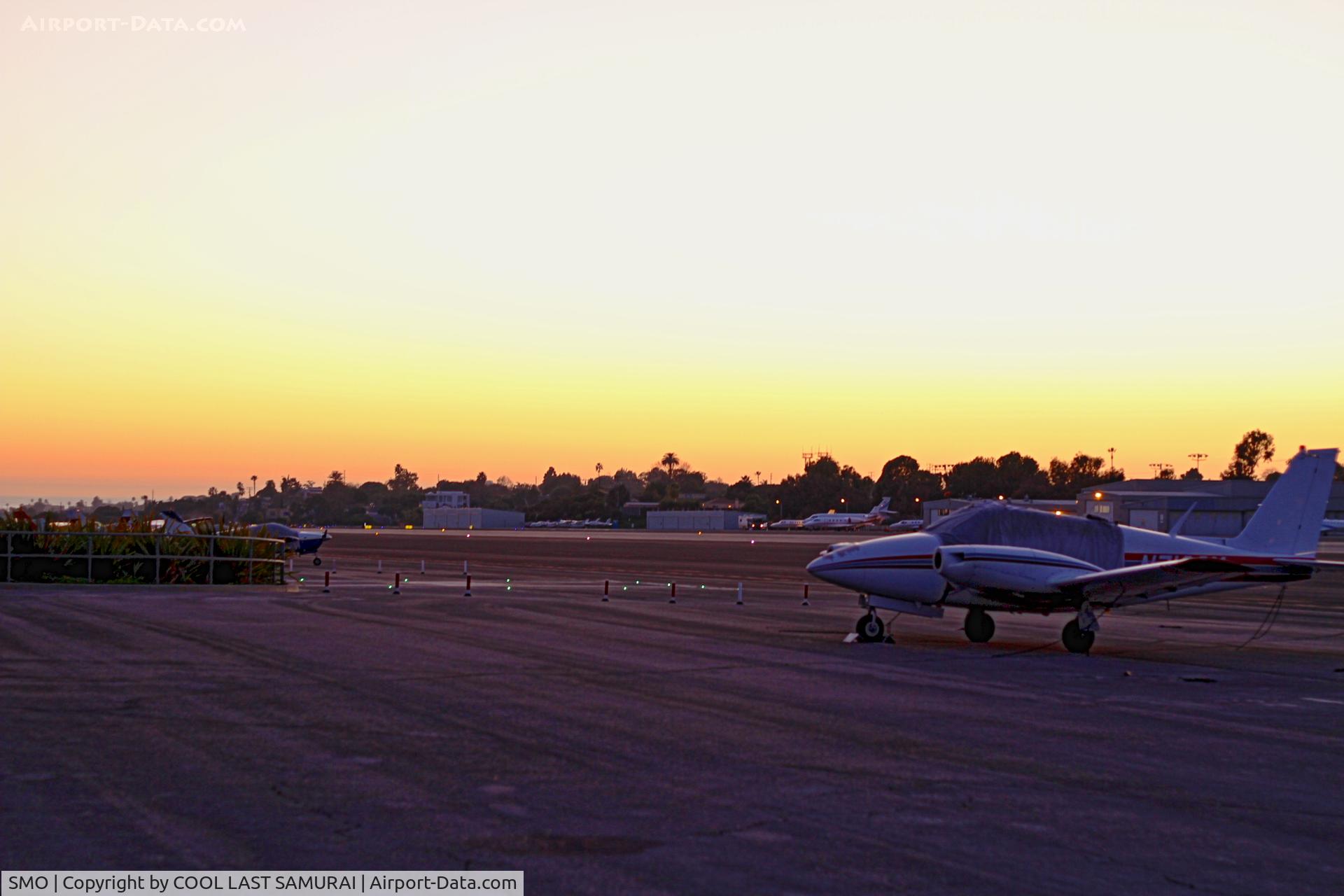 Santa Monica Municipal Airport (SMO) - A view from the upper South parking.
