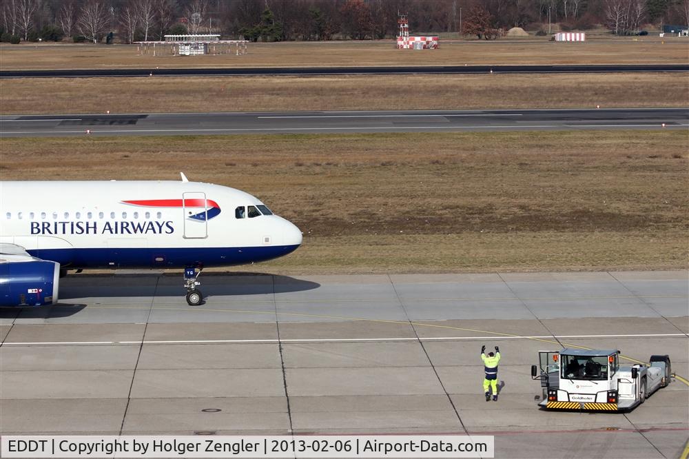 Tegel International Airport (closing in 2011), Berlin Germany (EDDT) - Waving good bye.....