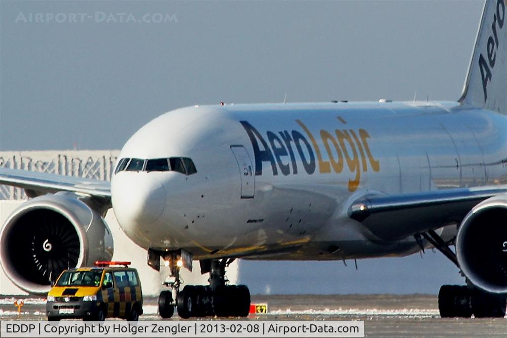 Leipzig/Halle Airport, Leipzig/Halle Germany (EDDP) - Get leaded by marshall to parking-position on apron 4...