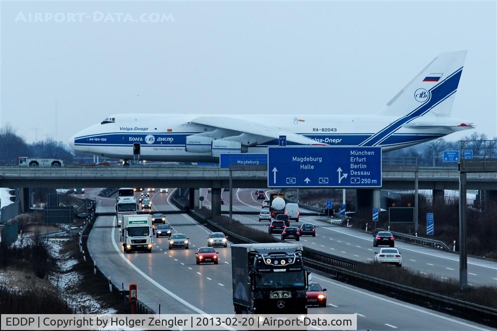 Leipzig/Halle Airport, Leipzig/Halle Germany (EDDP) - Giant´s transfer from apron 3 to apron 2 via whisky 1....