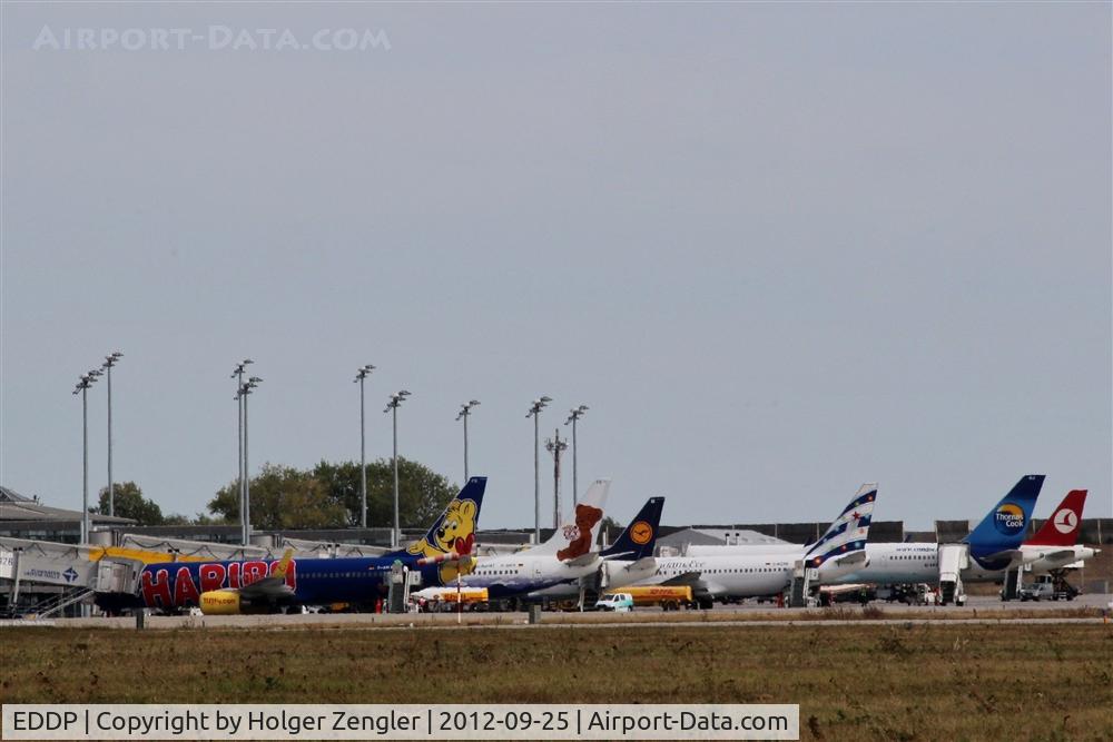 Leipzig/Halle Airport, Leipzig/Halle Germany (EDDP) - Friday afternoon in summer is for LEJ spotter like Xmas.... 