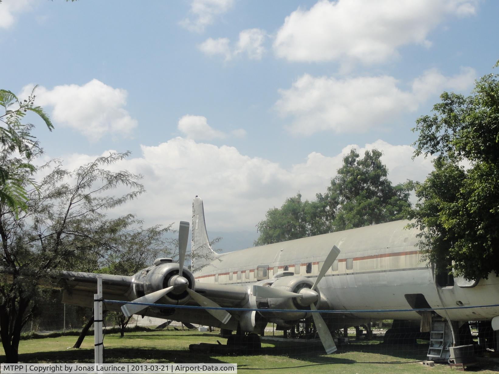 Port-au-Prince International Airport (Toussaint Louverture Int'l), Port-au-Prince Haiti (MTPP) - An old aircraft at the Toussaint Louverture International Airport of Port-au-Prince