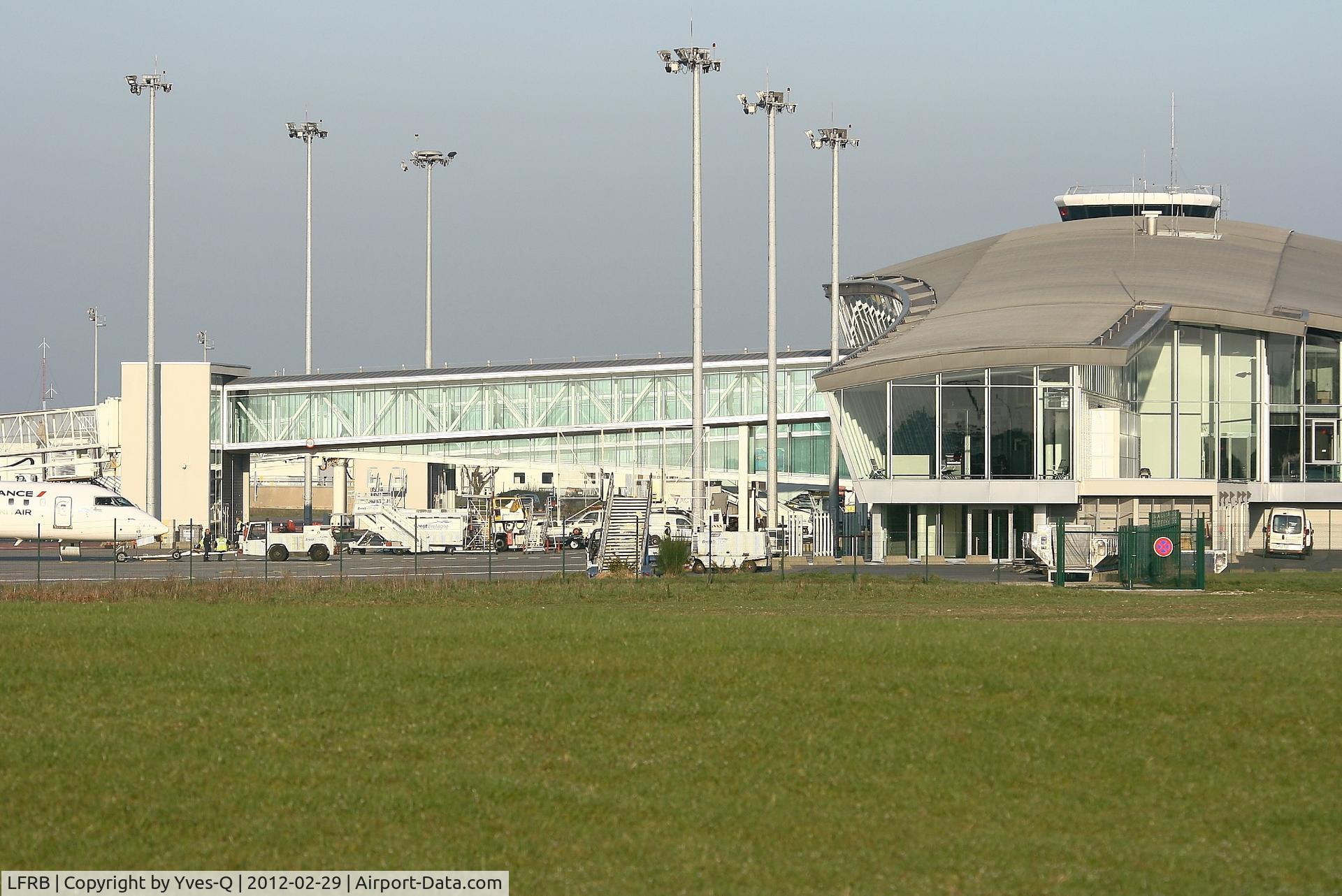 Brest Bretagne Airport, Brest France (LFRB) - Brest-Bretagne Airport (LFRB-BES)