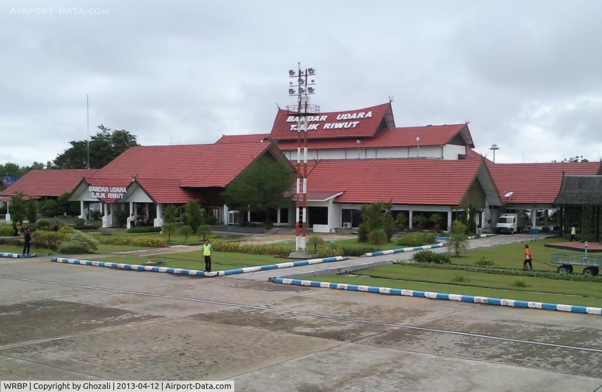 Tjilik Riwut Airport (Panarung Airport), Palangkaraya, Central Kalimantan Indonesia (WRBP) - Palangka Raya, Central Kalimantan, Indonesia