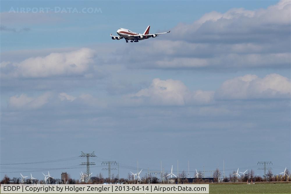 Leipzig/Halle Airport, Leipzig/Halle Germany (EDDP) - Inbound traffic on final for rwy 26L.....
