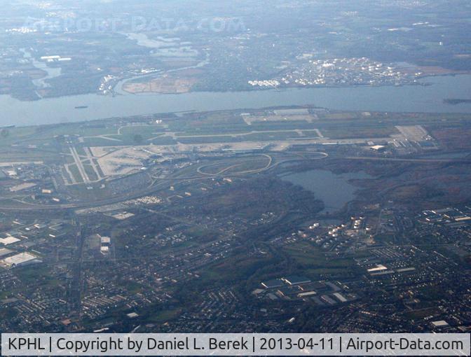 Philadelphia International Airport (PHL) - This is my first time seeing PHL from way, way up.