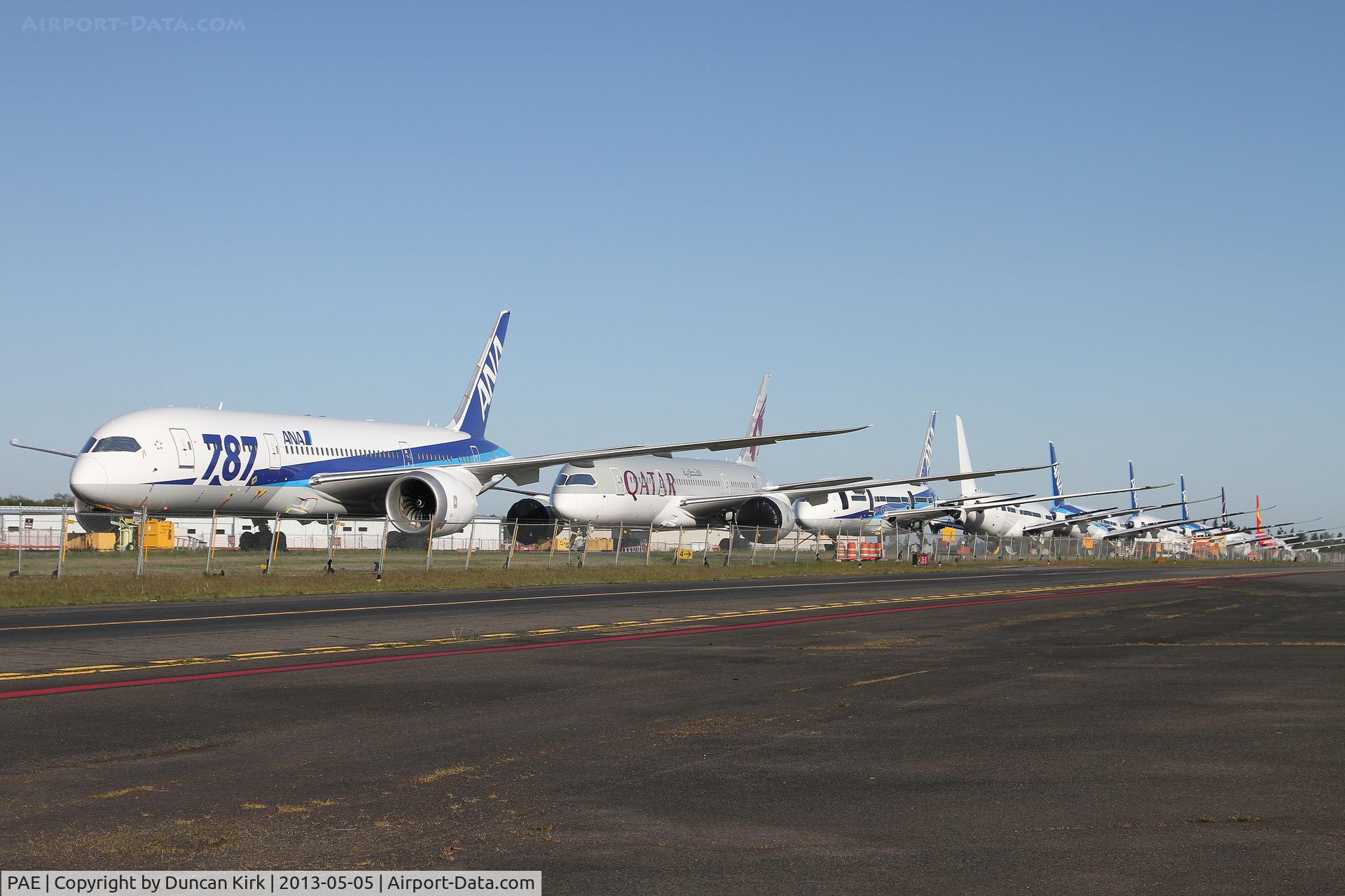 Snohomish County (paine Fld) Airport (PAE) - Boeing 787's stored on runway 11-29