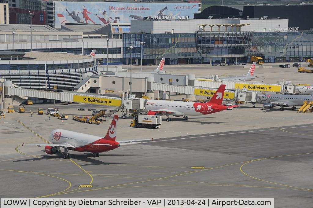 Vienna International Airport, Vienna Austria (LOWW) - Vienna Airport