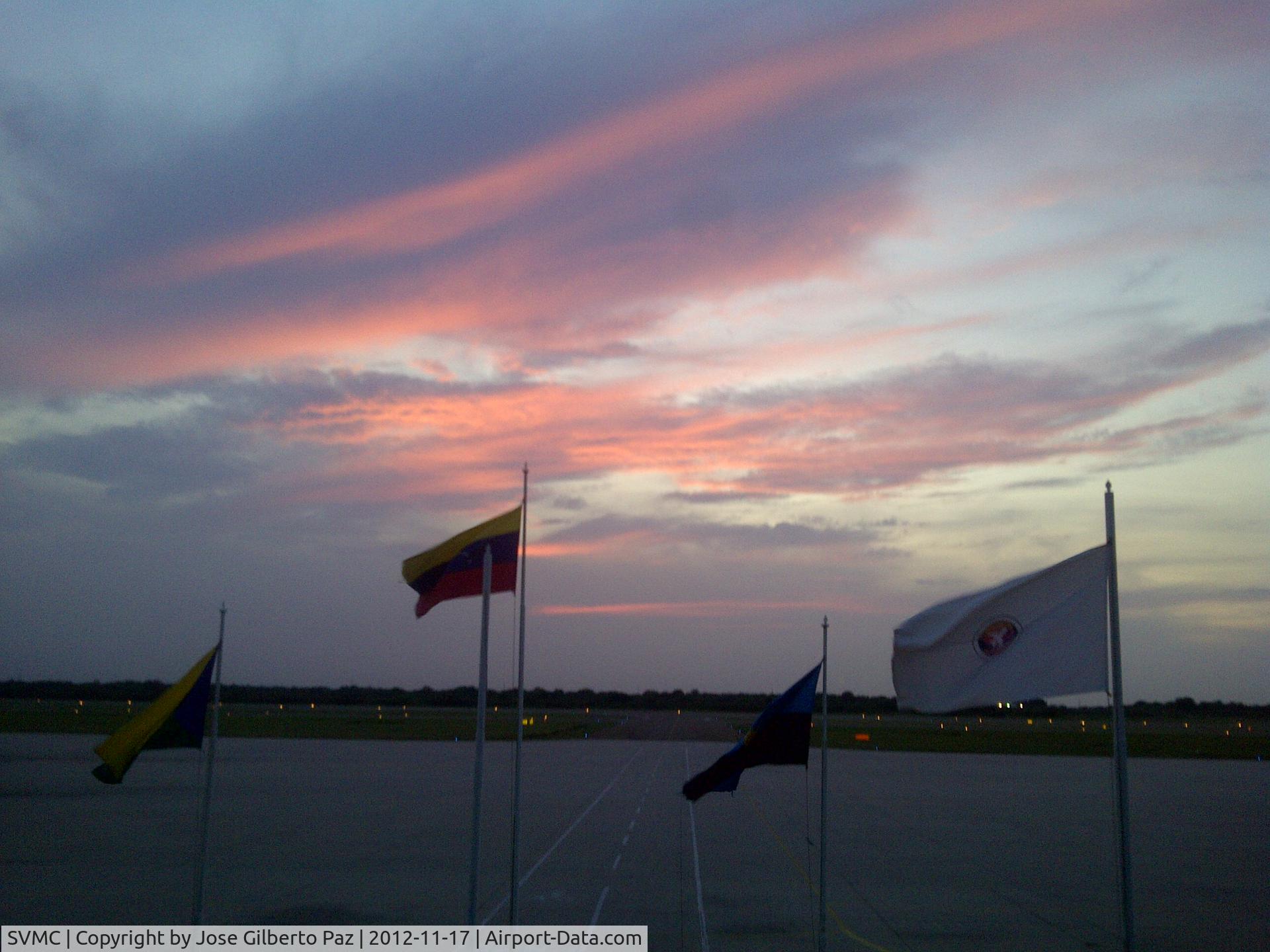 La Chinita International Airport, Maracaibo, Zulia Venezuela (SVMC) - Sunset at La Chinita International.