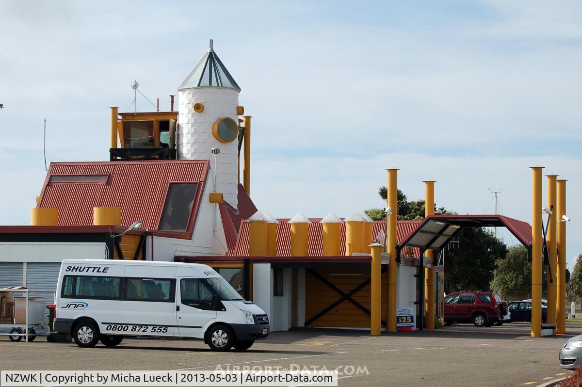 Whakatane Aerodrome Airport, Whakatane New Zealand (NZWK) - The funky 