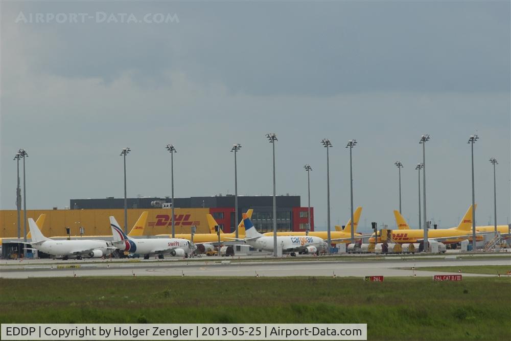 Leipzig/Halle Airport, Leipzig/Halle Germany (EDDP) - Weekend quiescence on DHL Air Hub Leipzig.....