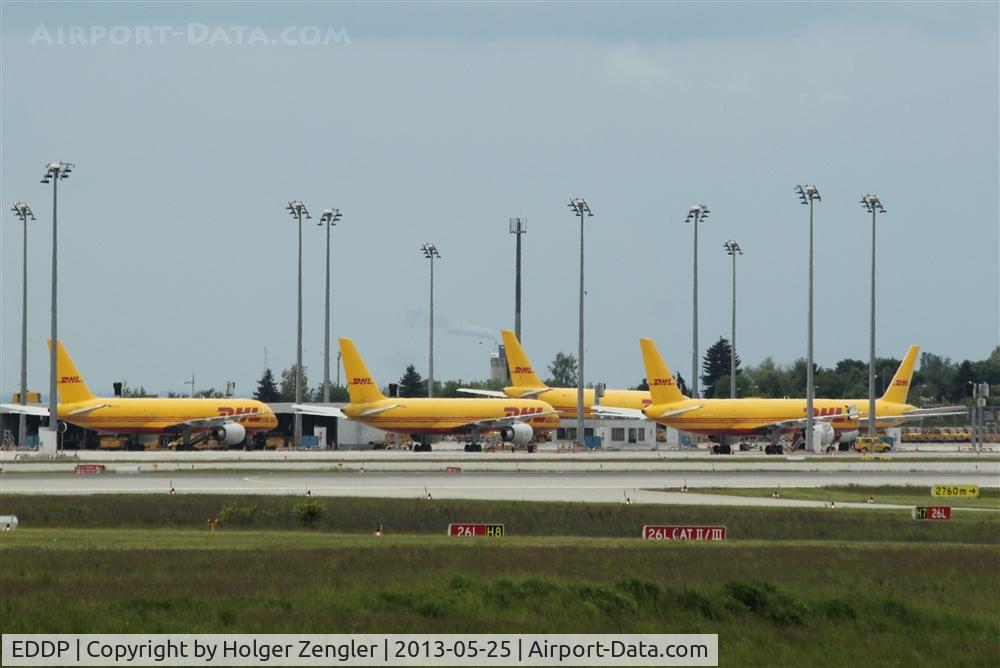 Leipzig/Halle Airport, Leipzig/Halle Germany (EDDP) - View on apron 4 on a saturday afternoon....