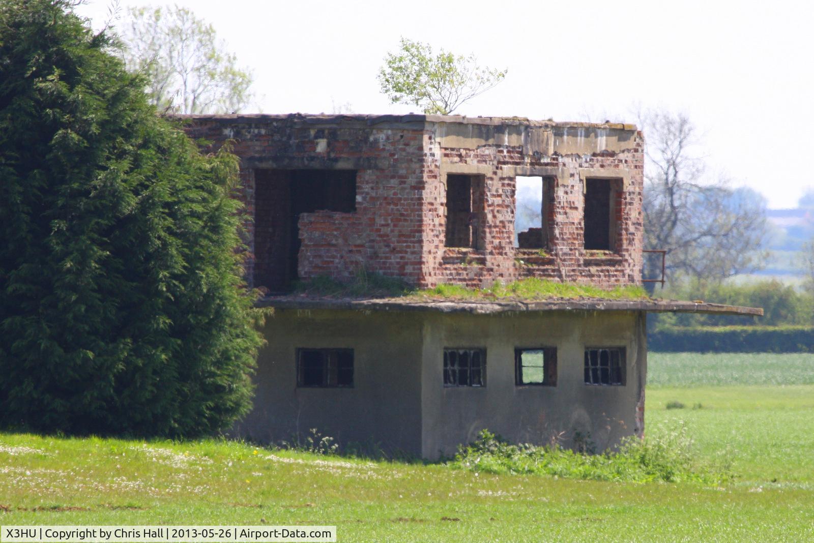X3HU Airport - Former WWII tower at Husbands Bosworth Airfield which was home to the 85 Operational Training Unit