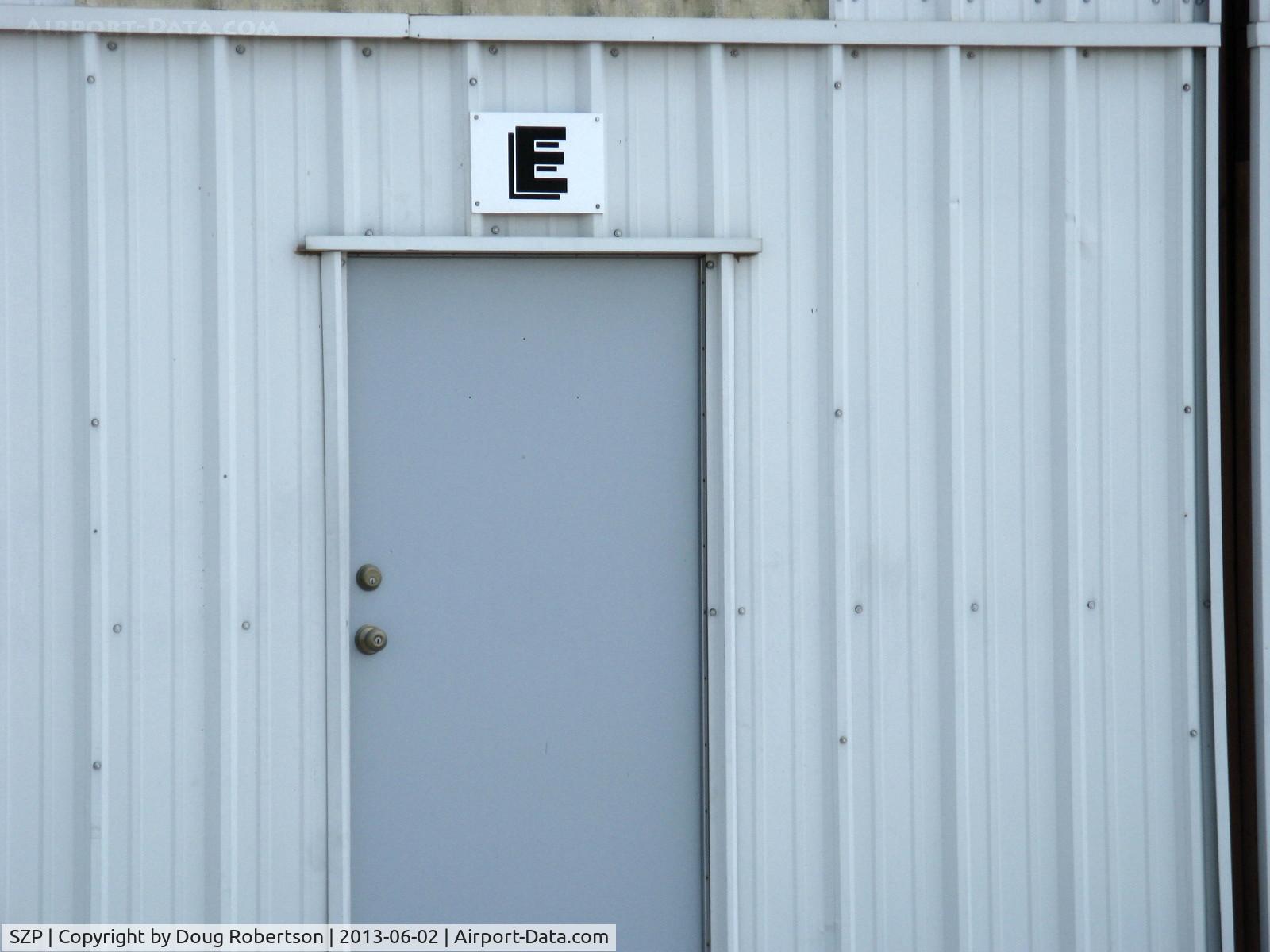 Santa Paula Airport (SZP) - Hangar E FOR SALE