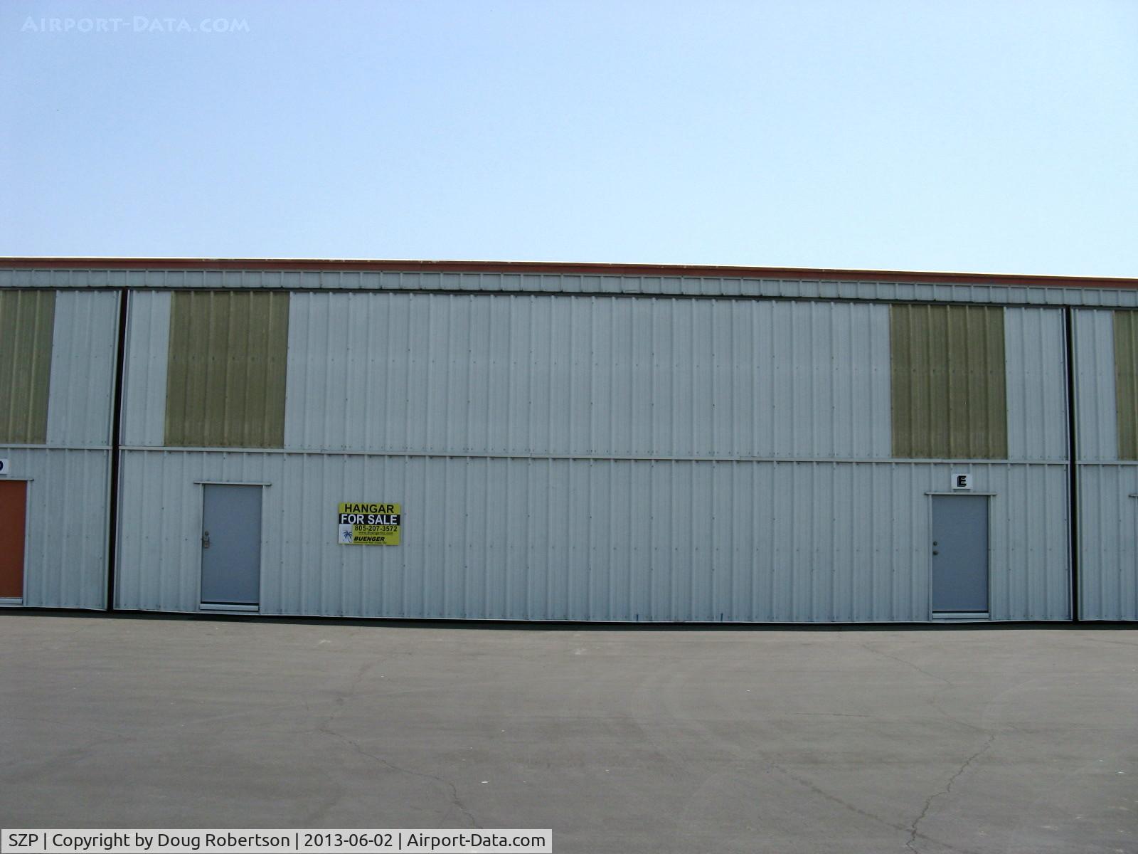 Santa Paula Airport (SZP) - Hangar E FOR SALE
