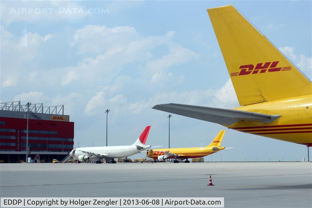 Leipzig/Halle Airport, Leipzig/Halle Germany (EDDP) - Dormancy all over apron 4....