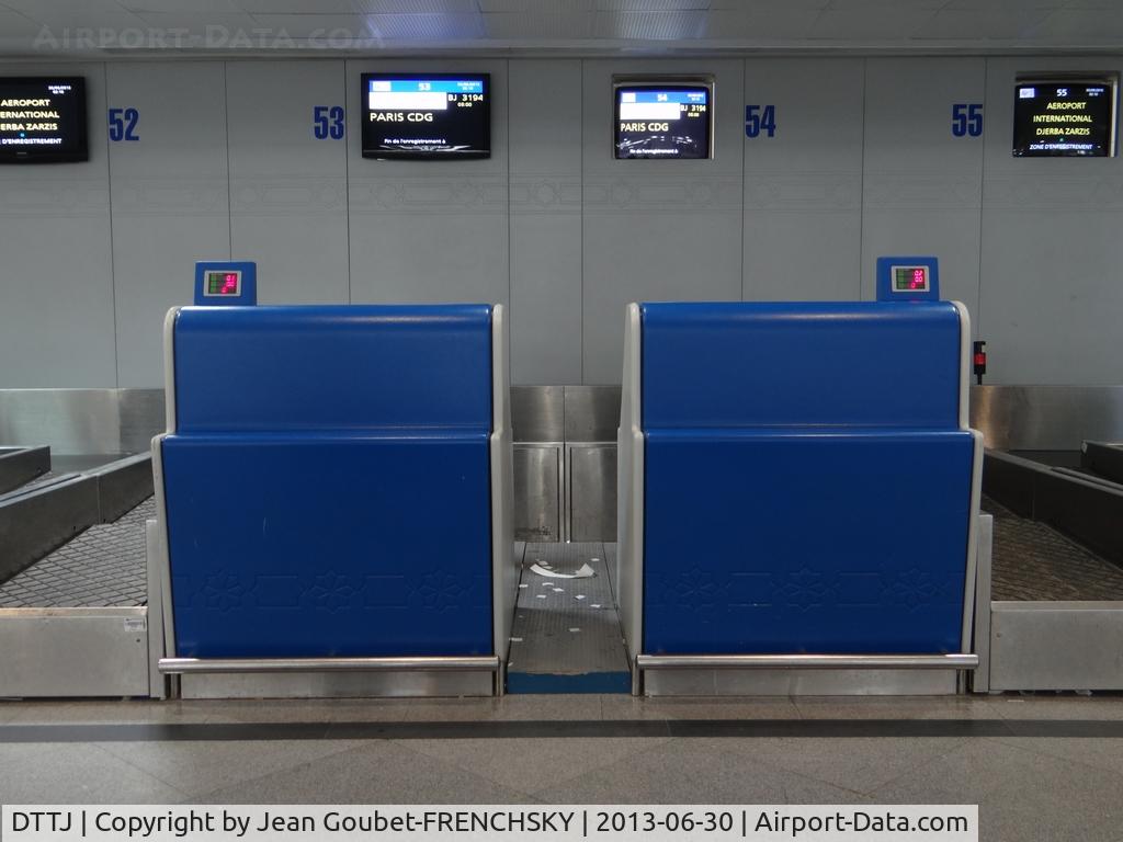 Zarzis Airport, Djerba Tunisia (DTTJ) - hall departures