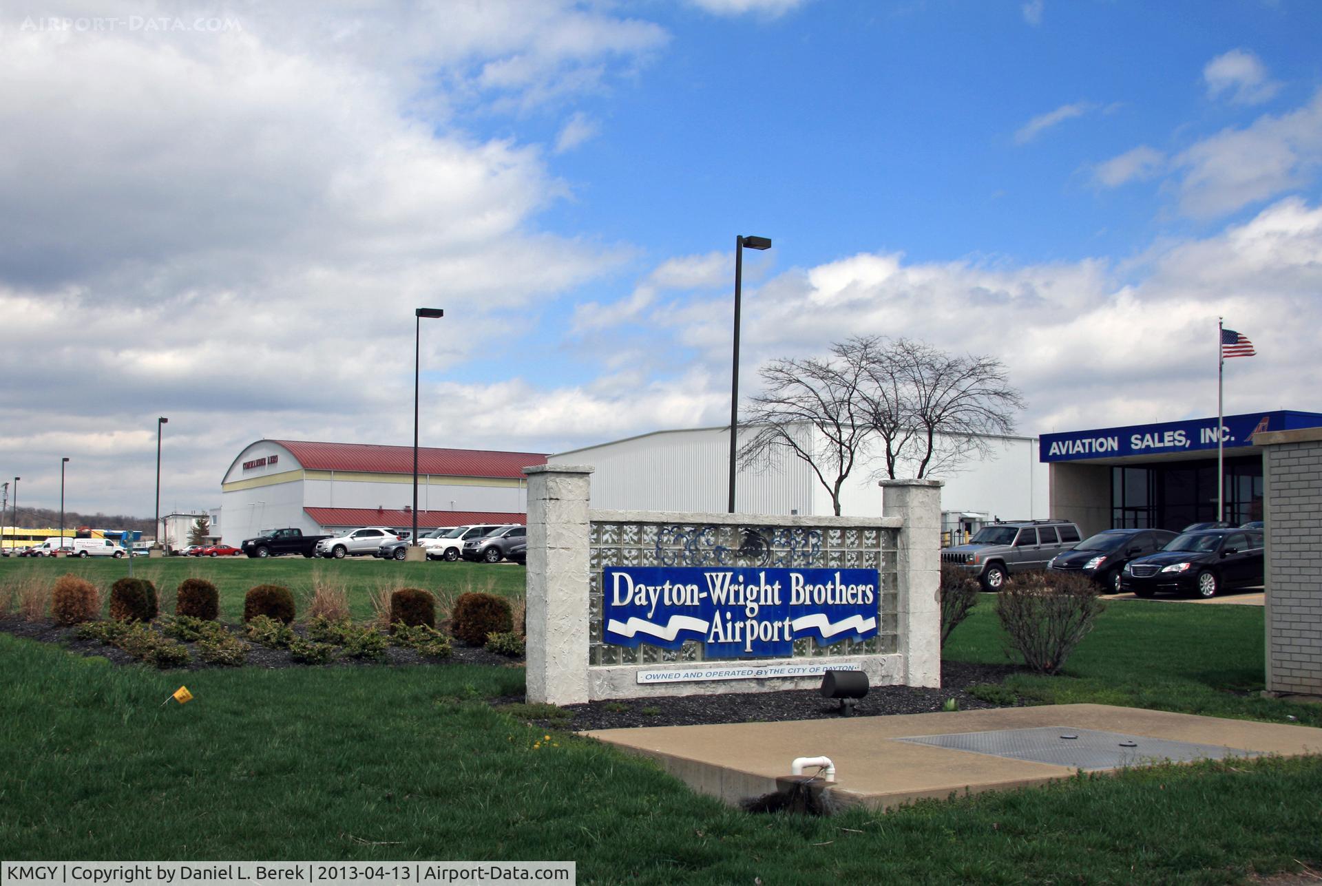 Dayton-wright Brothers Airport (MGY) - The 