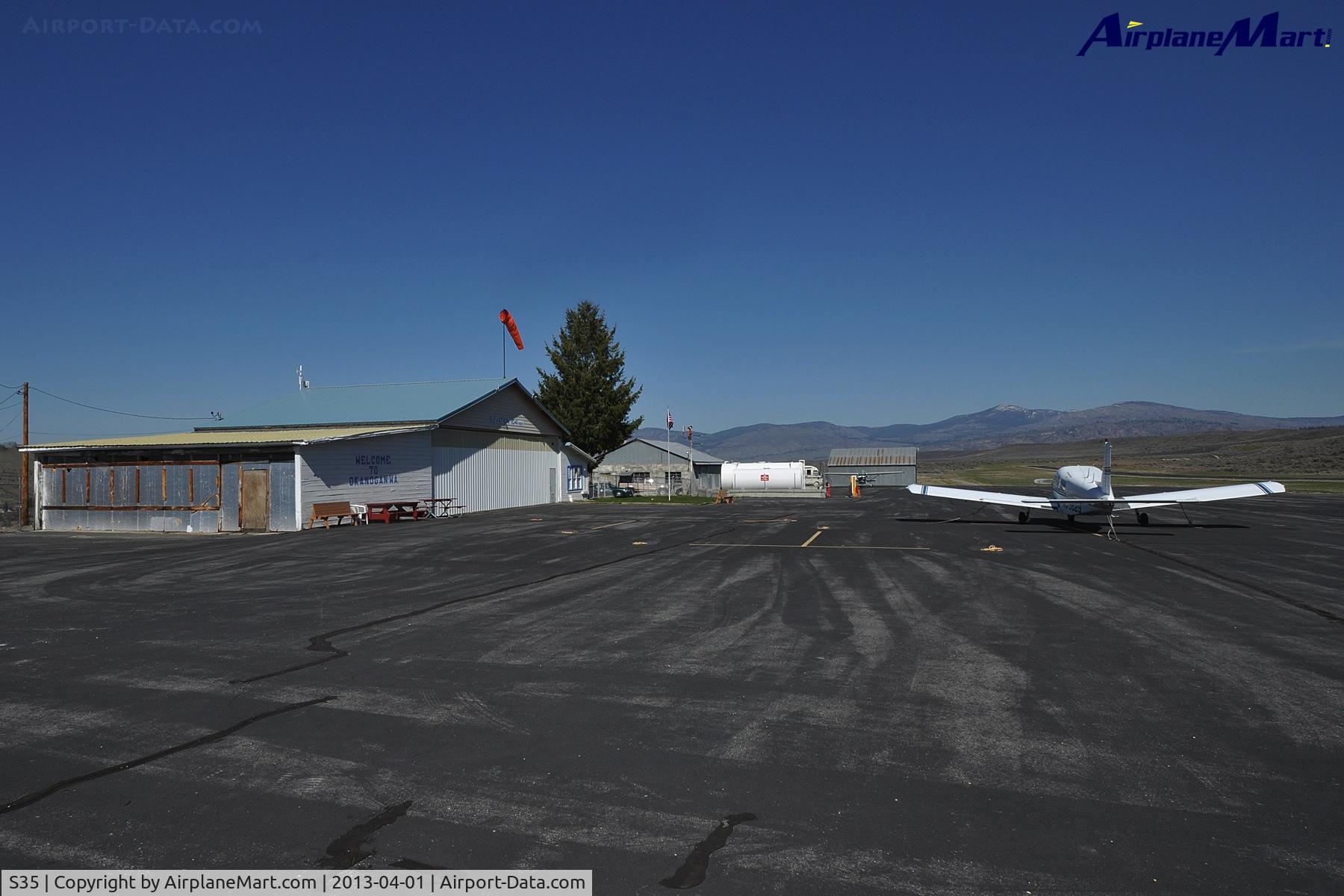 Okanogan Legion Airport (S35) - Okanogan Legion Airport, WA - USA (S35)