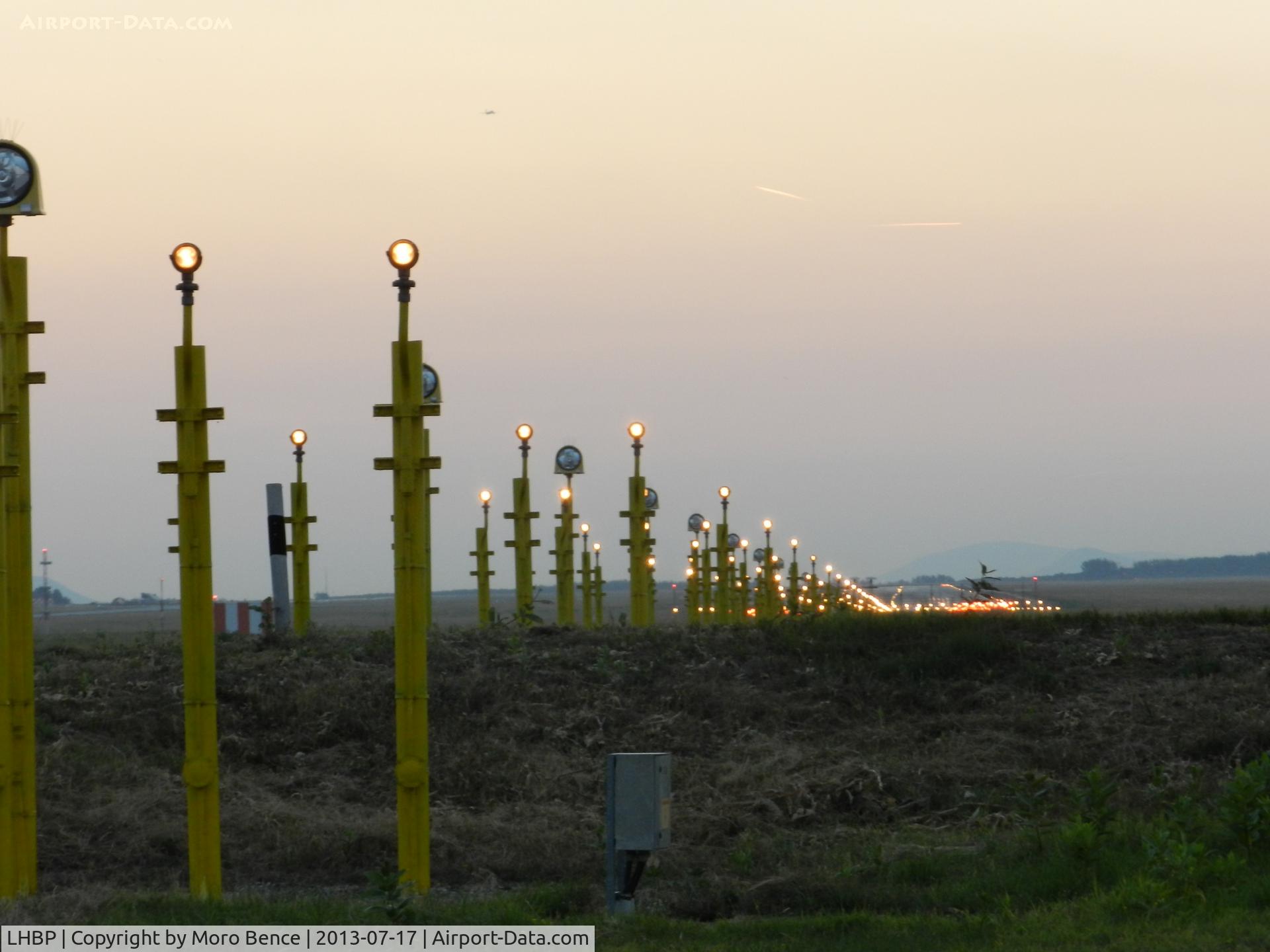 Budapest Ferihegy International Airport, Budapest Hungary (LHBP) - Lights