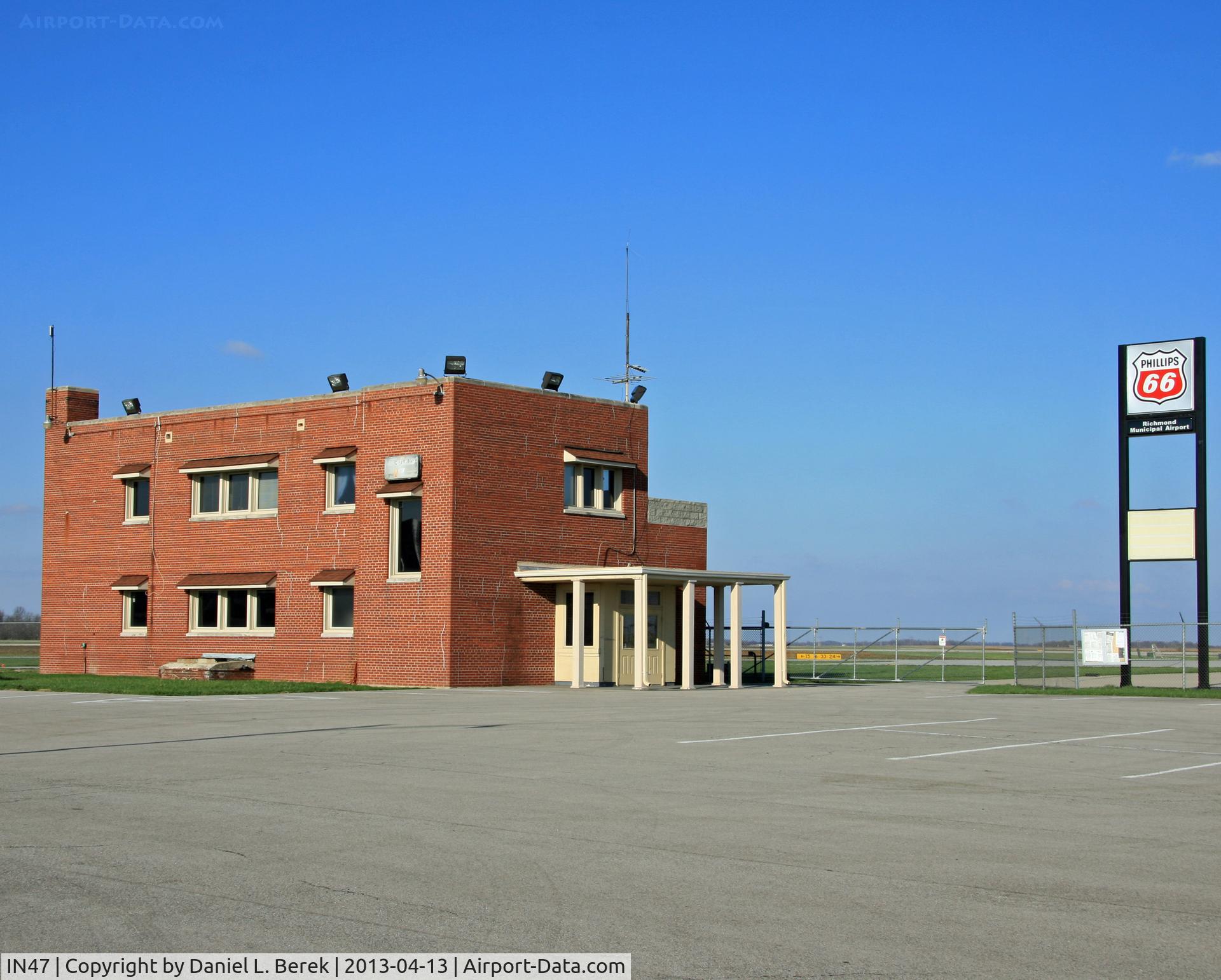 IN47 Airport - This small airport is just south of Richmond, IN, in the eastern part of the state.