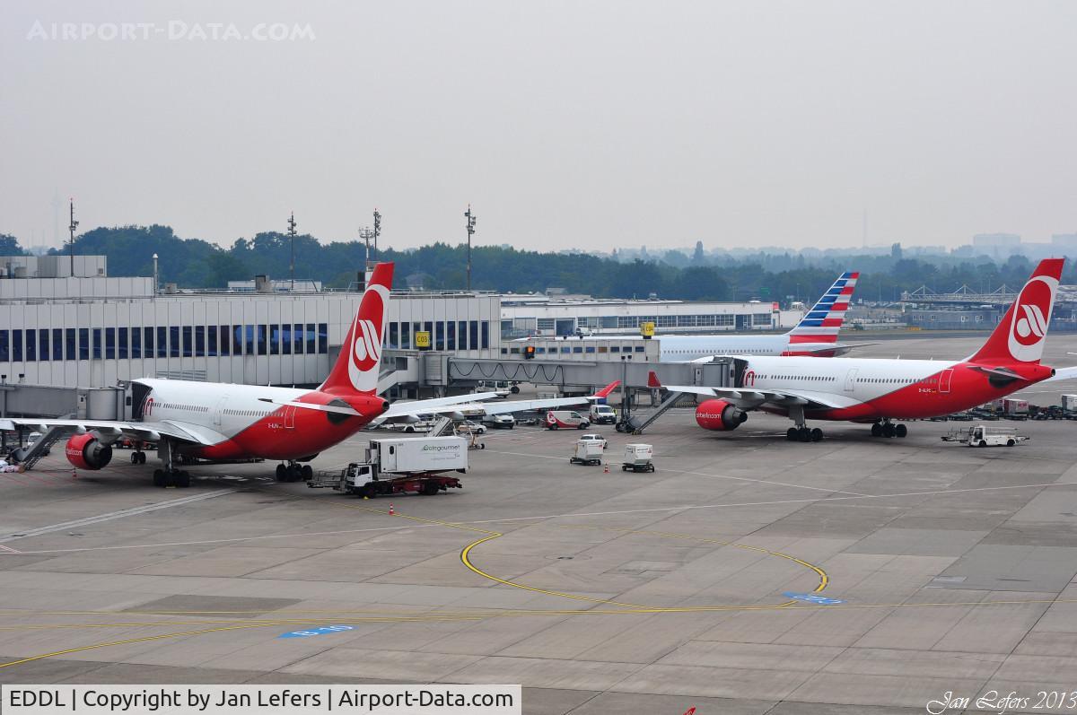 Düsseldorf International Airport, Düsseldorf Germany (EDDL) - Air Berlin Corner