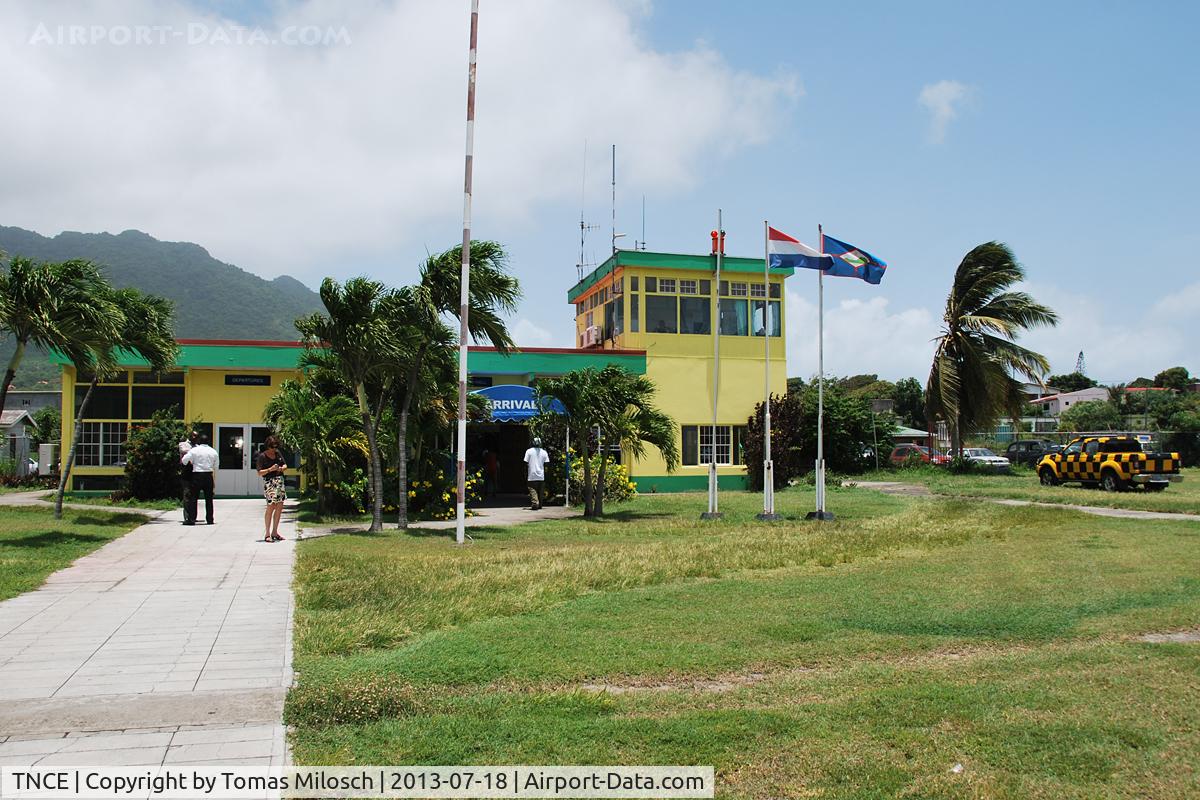 F.D. Roosevelt Airport – Sint Eustatius, Netherlands Antilles,  Netherlands Antilles (TNCE) - The airport buliding seen from the runway.