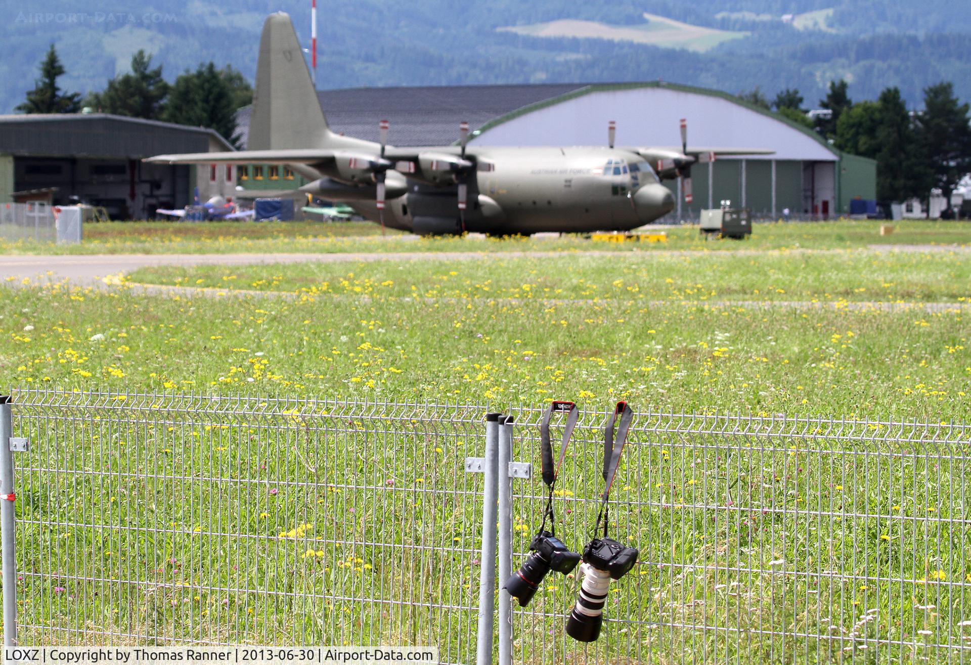 LOXZ Airport - Airpower 13