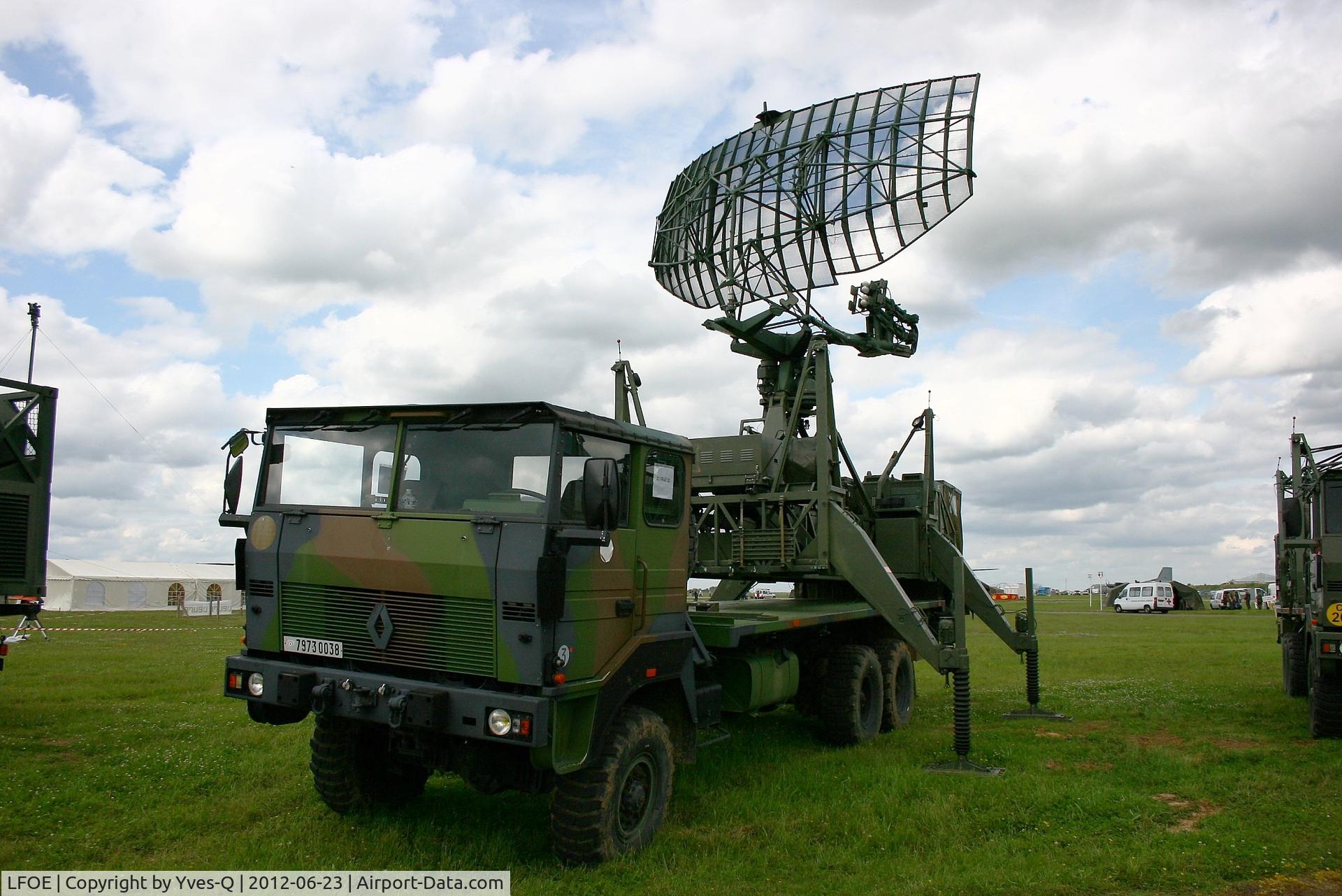 Evreux Fauville Airport, Evreux France (LFOE) - Military tactical surveillance radar Aladin ANGD, Evreux-Fauville Air Base (LFOE)