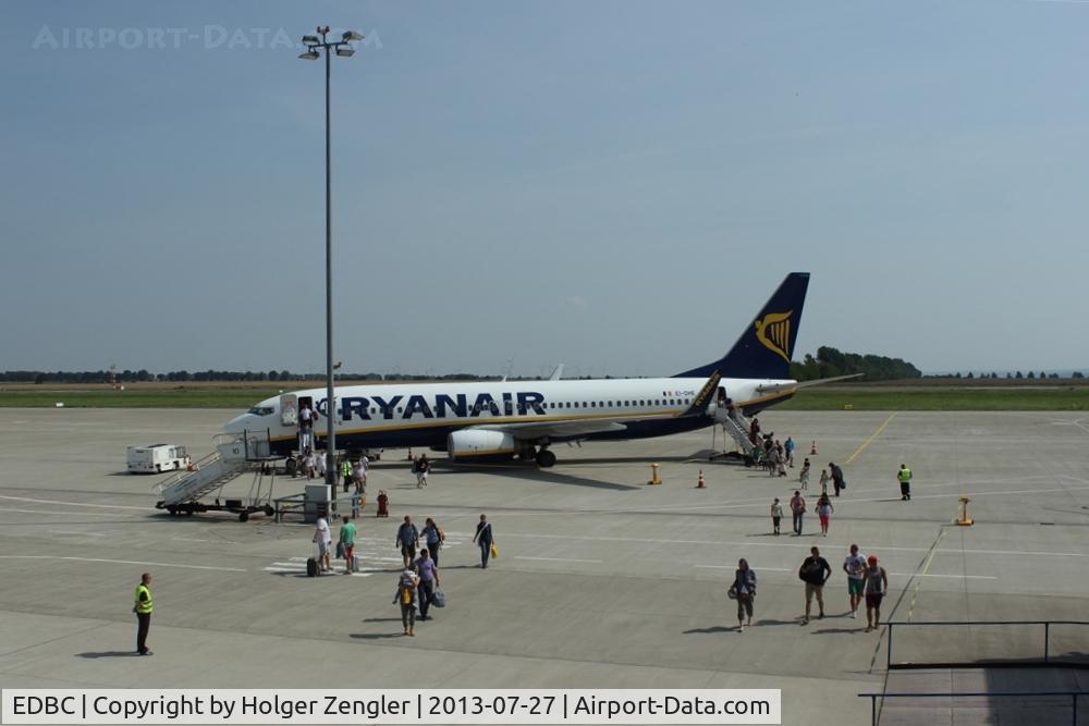 EDBC Airport - Passengers debark.....