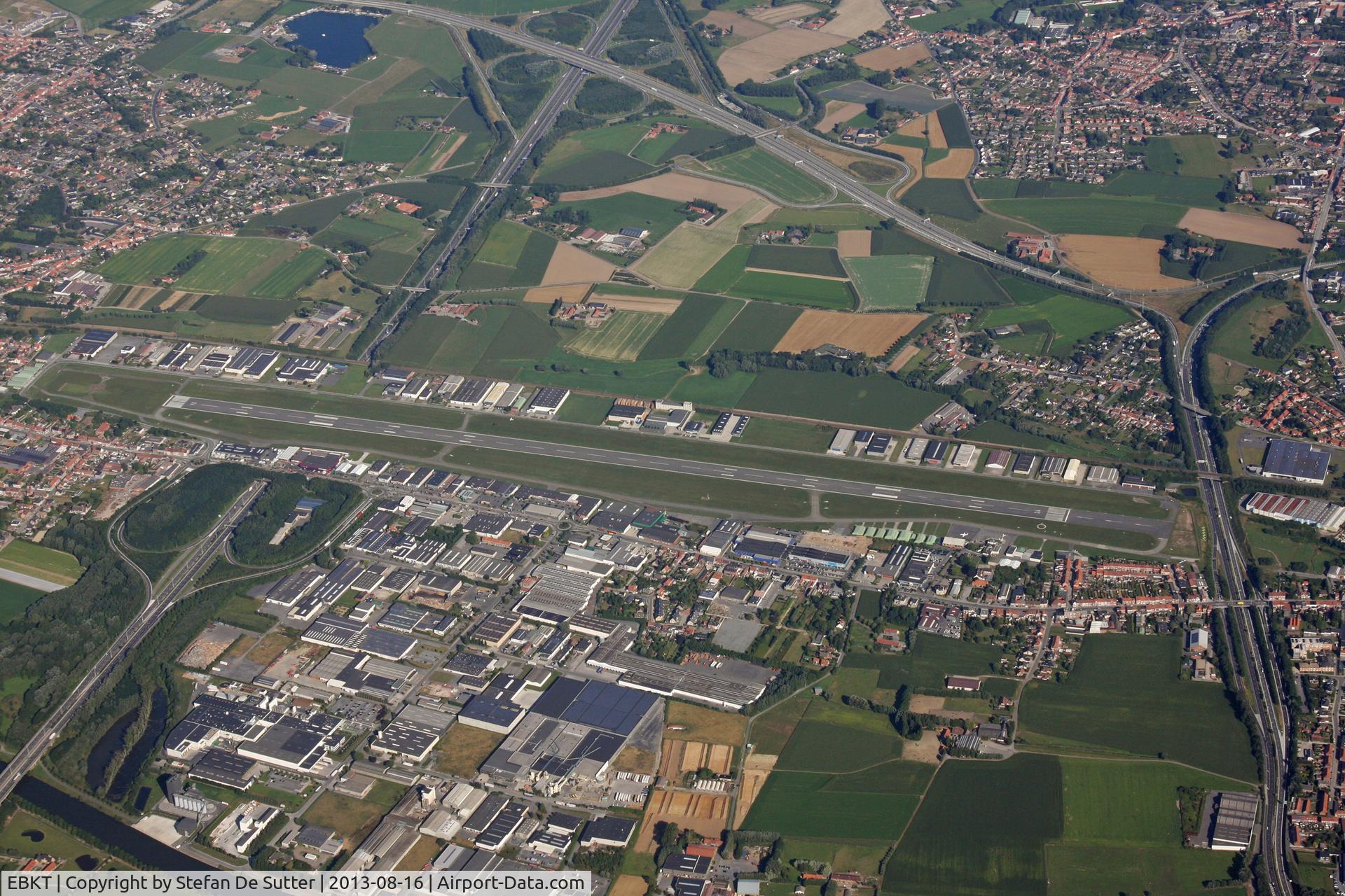 Kortrijk-Wevelgem International Airport, Kortrijk / Wevelgem Belgium (EBKT) - From FL80.