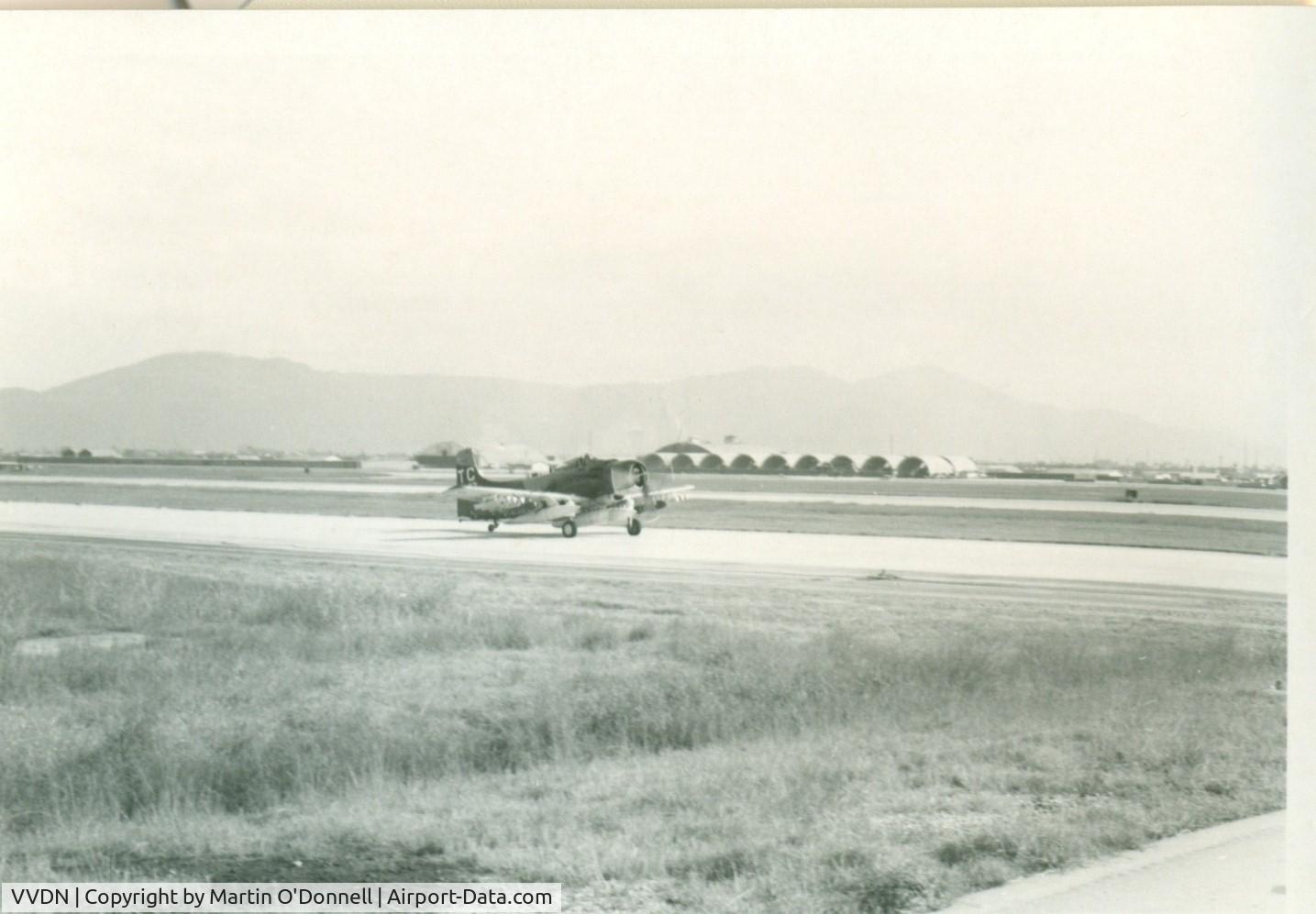 Da Nang International Airport, Da Nang Viet Nam (VVDN) - Taken at Da Nang airbase in 1971.