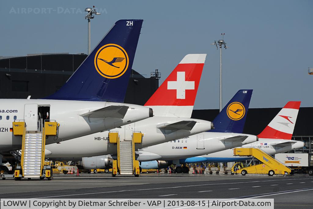 Vienna International Airport, Vienna Austria (LOWW) - Lufthansa Airbus 320