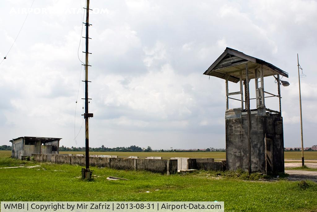 Taiping Airport, Taiping, Perak Malaysia (WMBI) - Taiping Aerodrome, Assam Kumbang. Built by the British in 1929, this is the earliest airport in Malaya. Although currently an unmanned airport, it is still being used occasionally for Parachute Jumping Exercises.    
