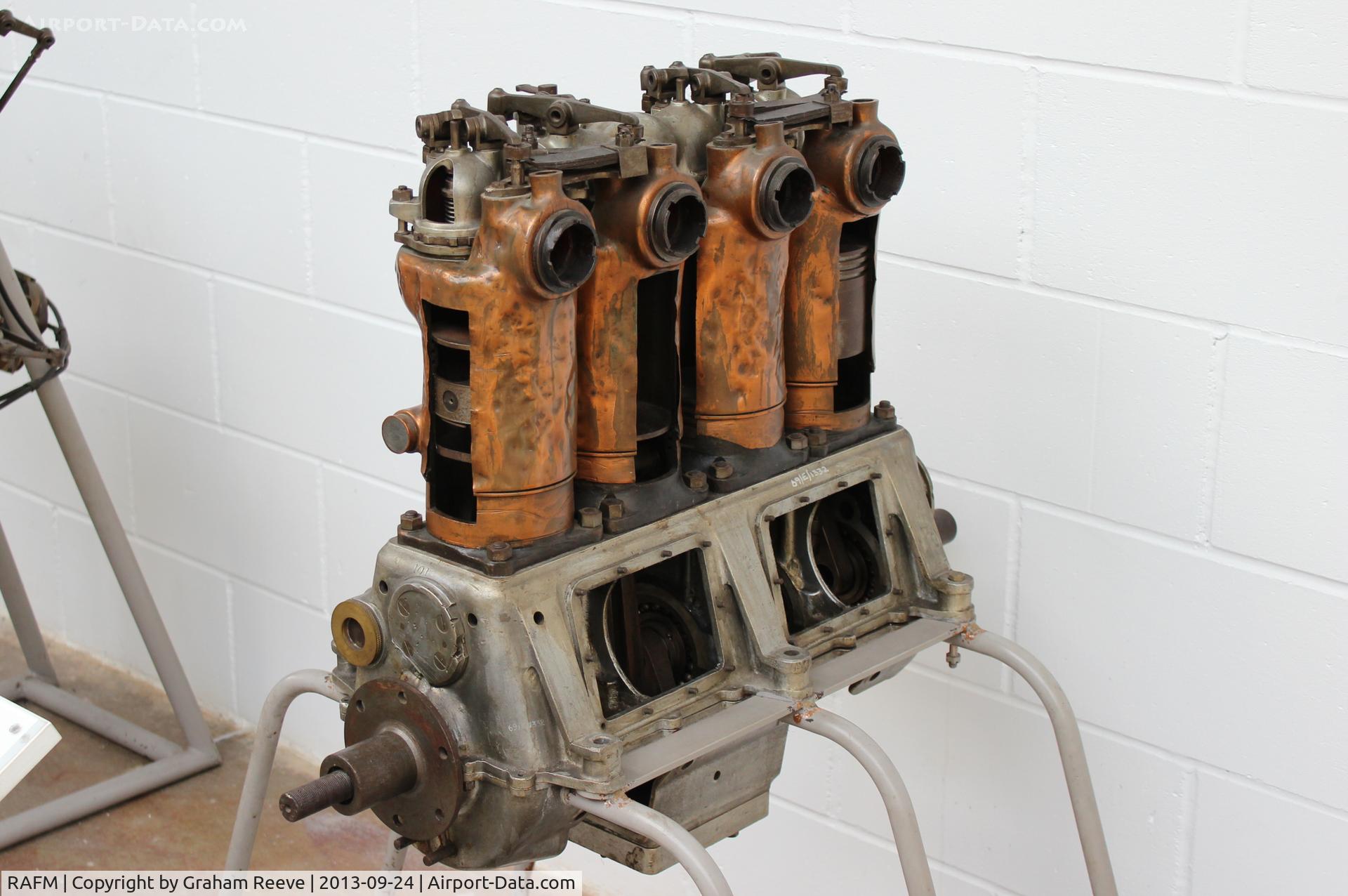 RAFM Airport - Humber 4 cylinder water cooled aero engine. 35/40 hp with normal speed 1200 rpm.