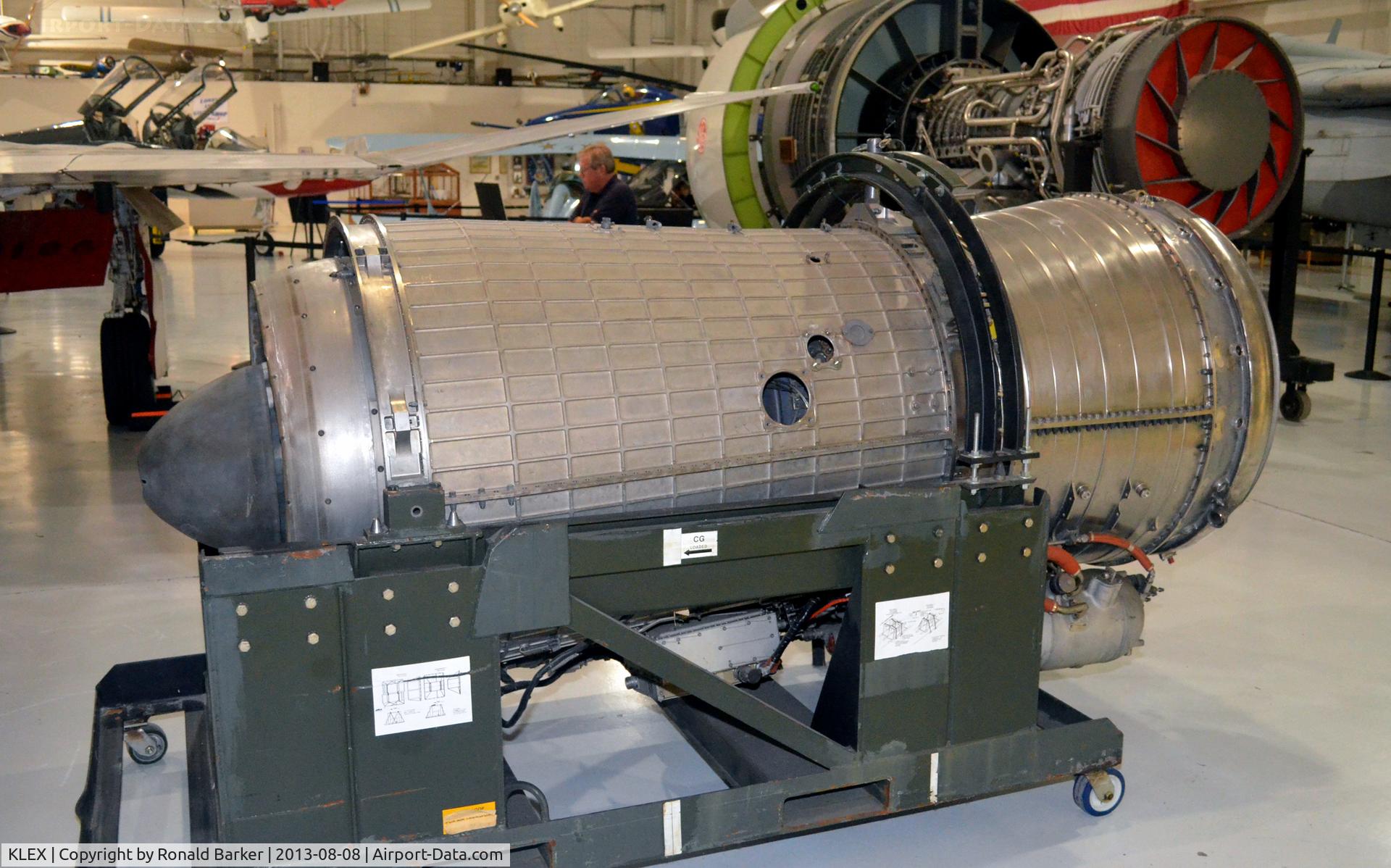 Blue Grass Airport (LEX) - F404-GE-F1D2 engine from an F-117A at the Aviation Museum of KY