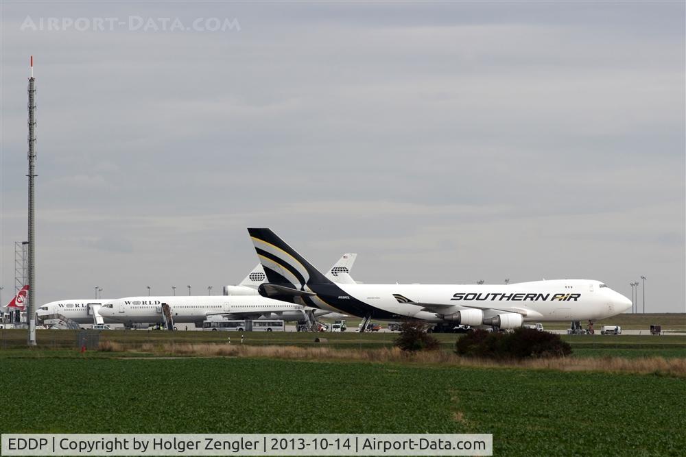 Leipzig/Halle Airport, Leipzig/Halle Germany (EDDP) - All in all there´s an american majority on apron 1 today...