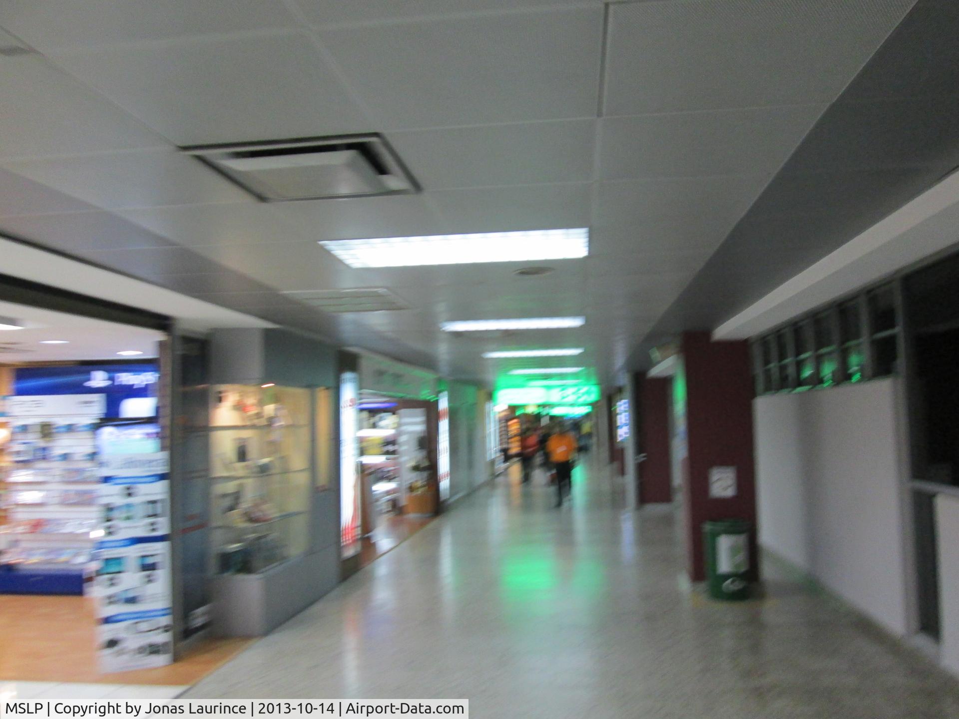 El Salvador International Airport, San Salvador El Salvador (MSLP) - Inside the  El Salvador International Airport (Comalpa) of San Salvador