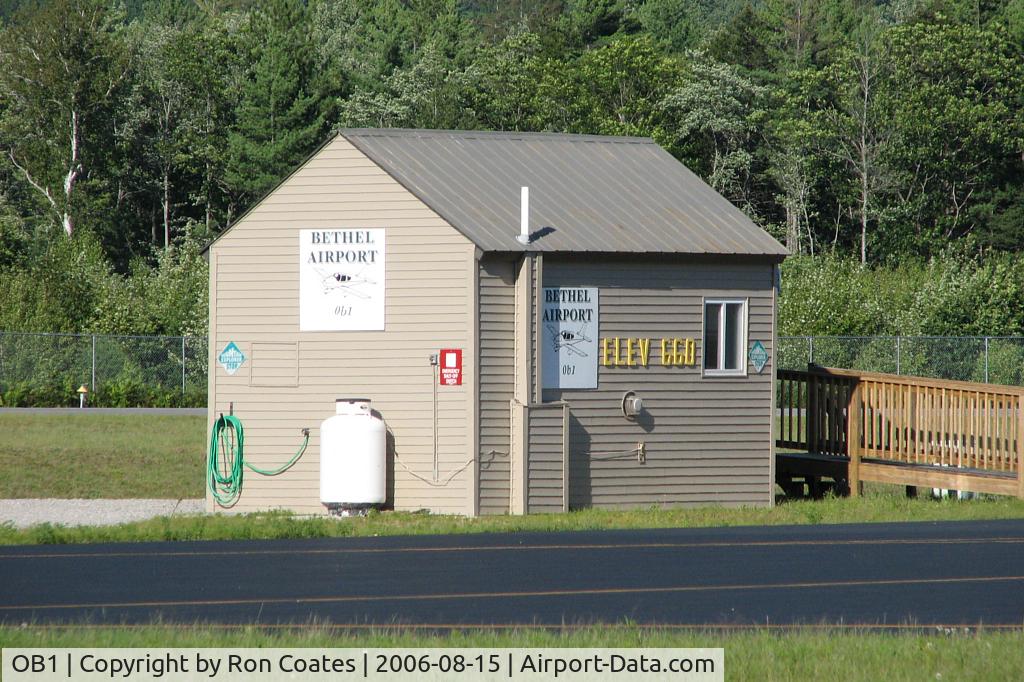 OB1 Airport - This is Bethel Maine Regional Airport's terminal bldg. 