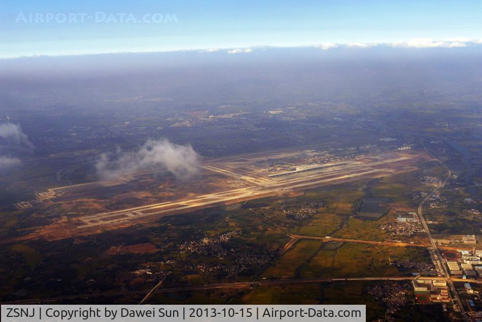 Nanjing Lukou International Airport, Nanjing, Jiangsu China (ZSNJ) - nanjing new runway